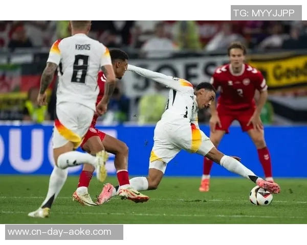 2000年欧洲杯经典对决德国队与葡萄牙队精彩集锦回顾